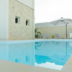 https://la-vela-bianca.sicilyhotelsitaly.net